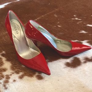 GUESS Cherry Red Leather Pointed Toe Stiletto Heels Size 7.5
